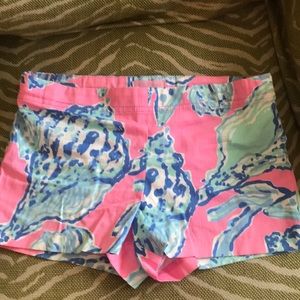 Lilly shorts size 10